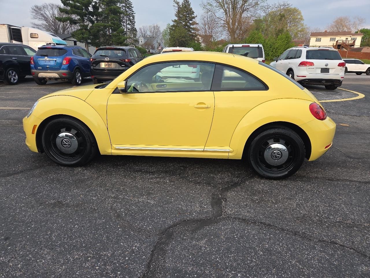 Volkswagen Beetle 2.5L 2014