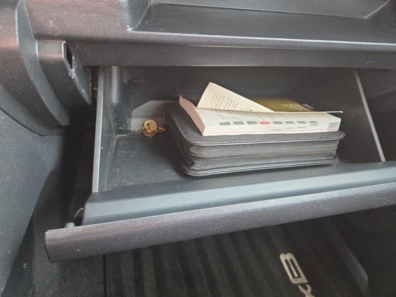 Scion xB 5-Door Wagon 4-Spd AT 2013