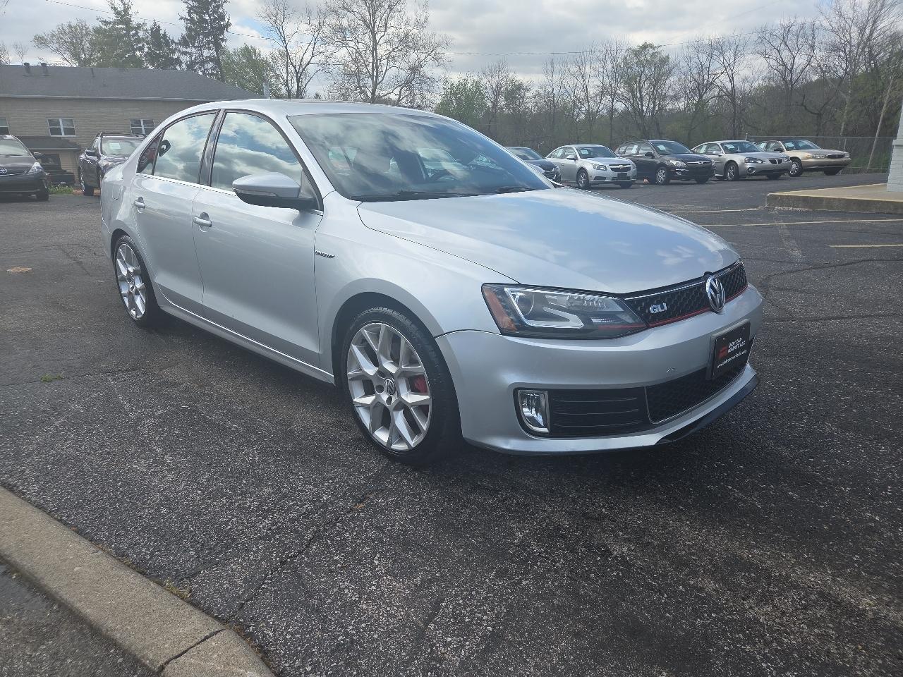 Volkswagen Jetta  2014