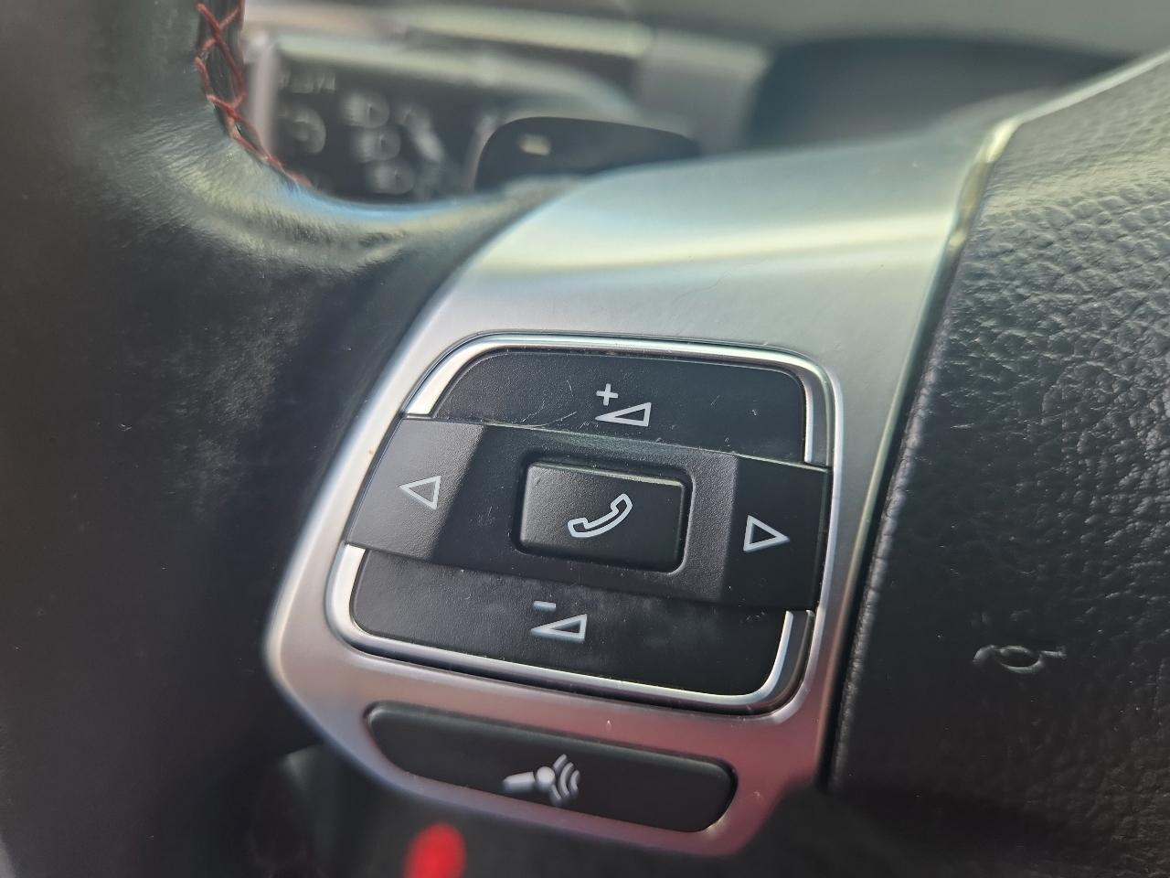 Volkswagen Jetta  2014