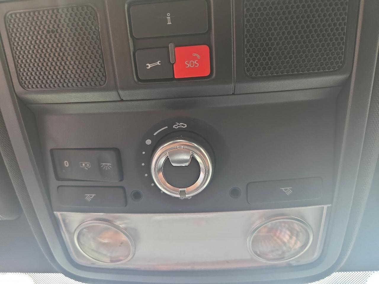 Volkswagen Jetta  2014