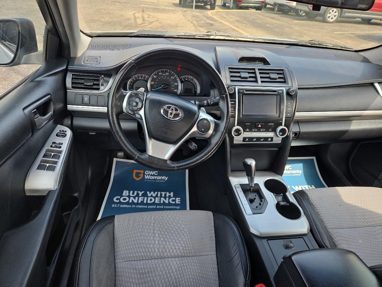 Toyota Camry SE 2012