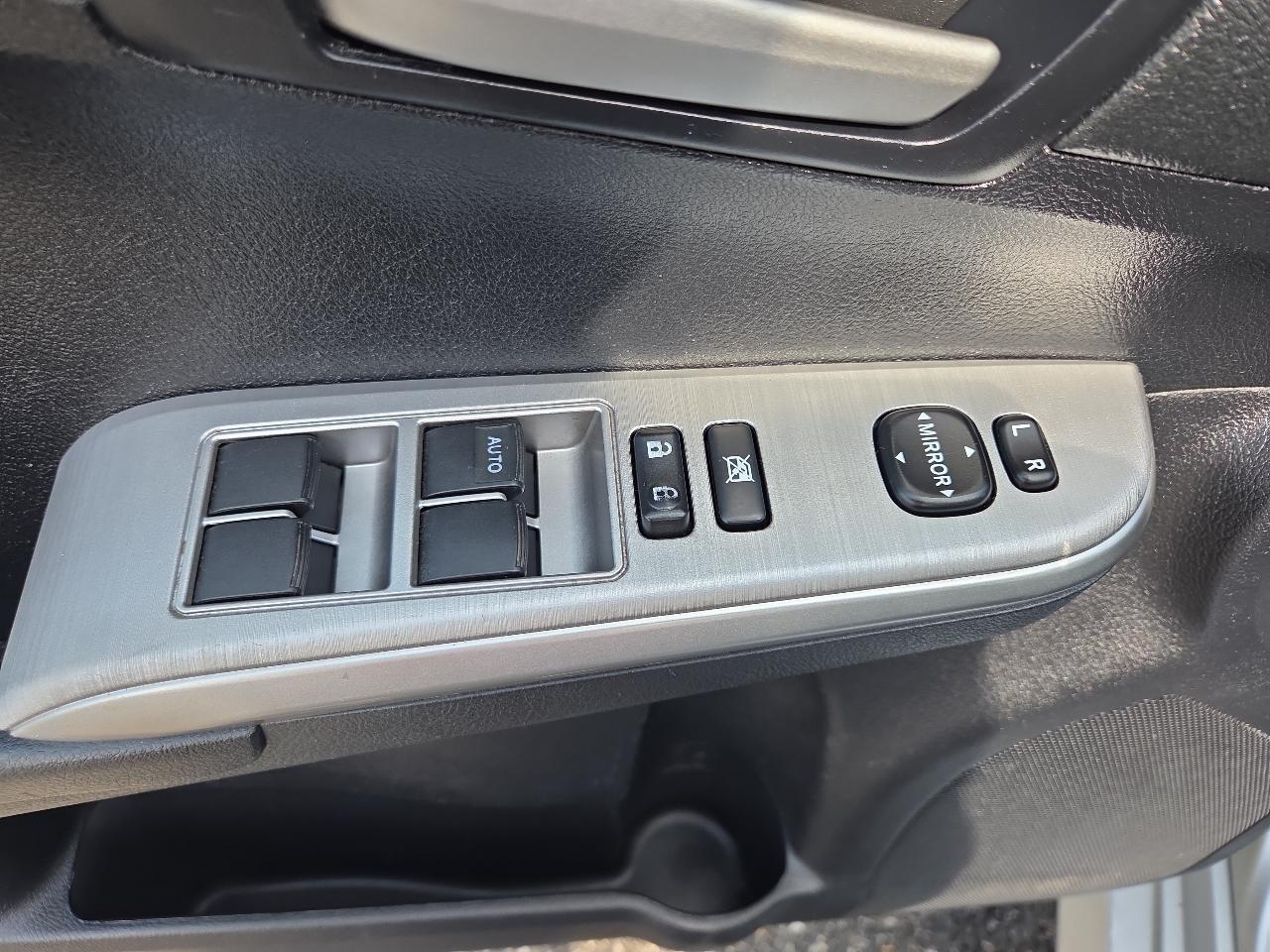 Toyota Camry SE 2012