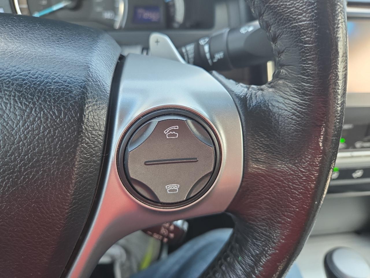 Toyota Camry SE 2012