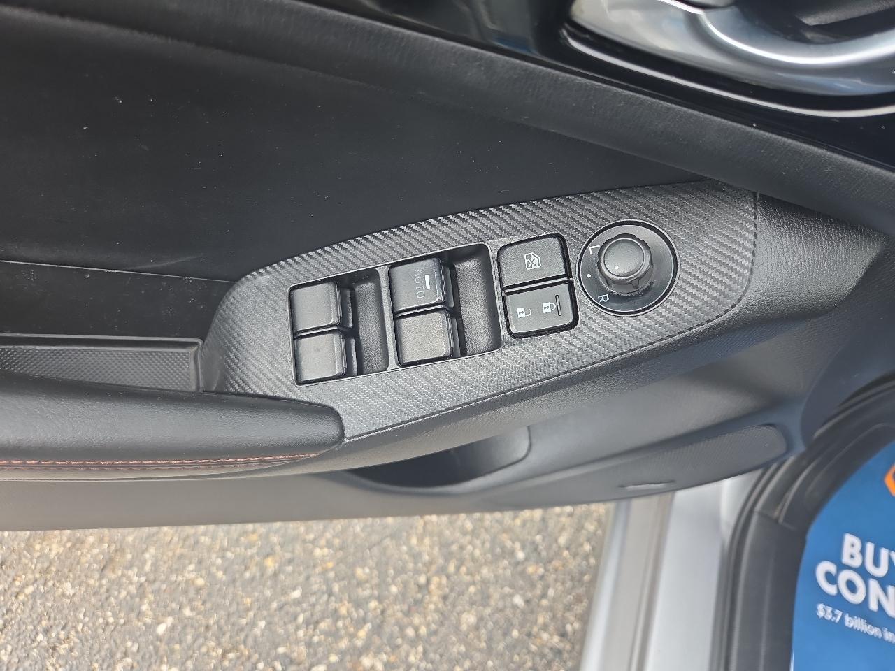 Mazda MAZDA3 s Touring AT 4-Door 2015