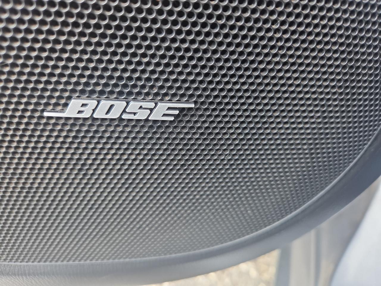 Mazda MAZDA3 s Touring AT 4-Door 2015