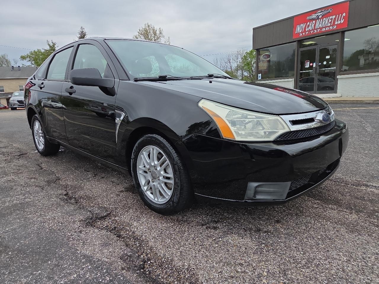 Ford Focus SE Sedan 2008