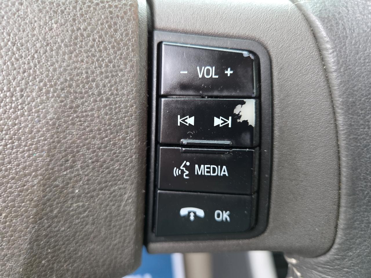 Ford Focus SE Sedan 2008