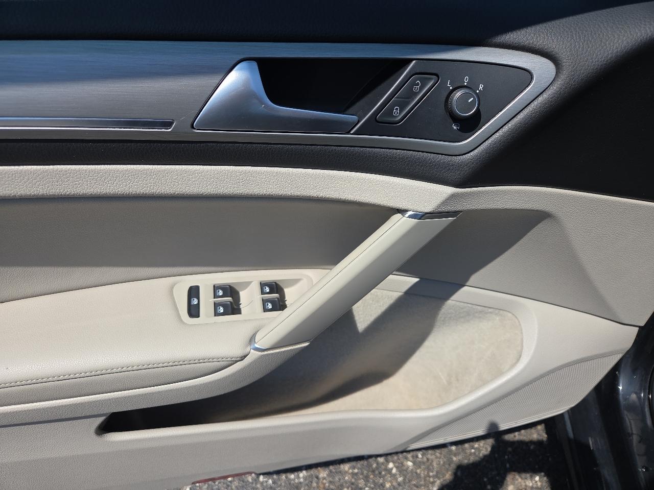 Volkswagen Golf TDI SE 6A 2015