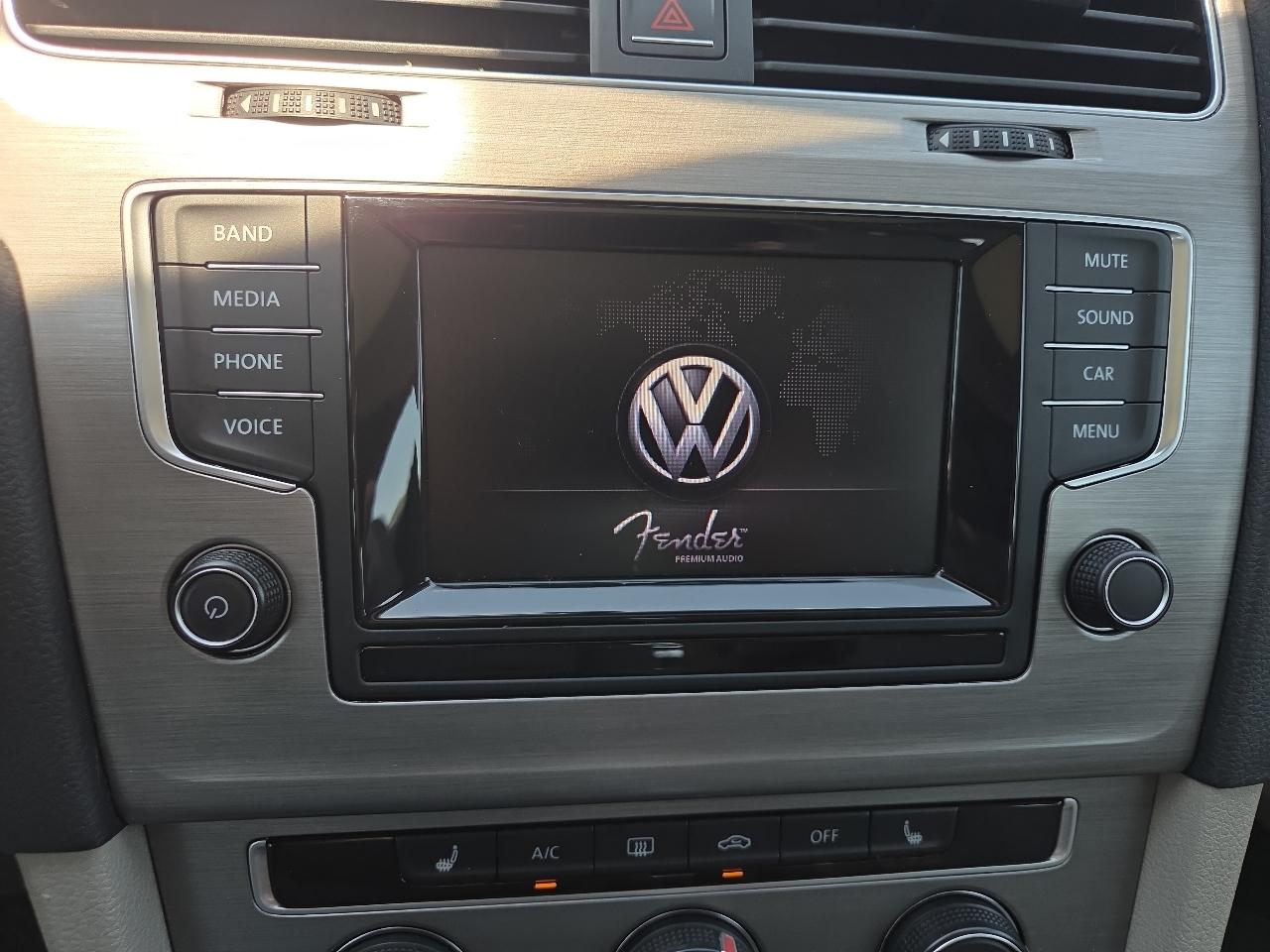 Volkswagen Golf TDI SE 6A 2015