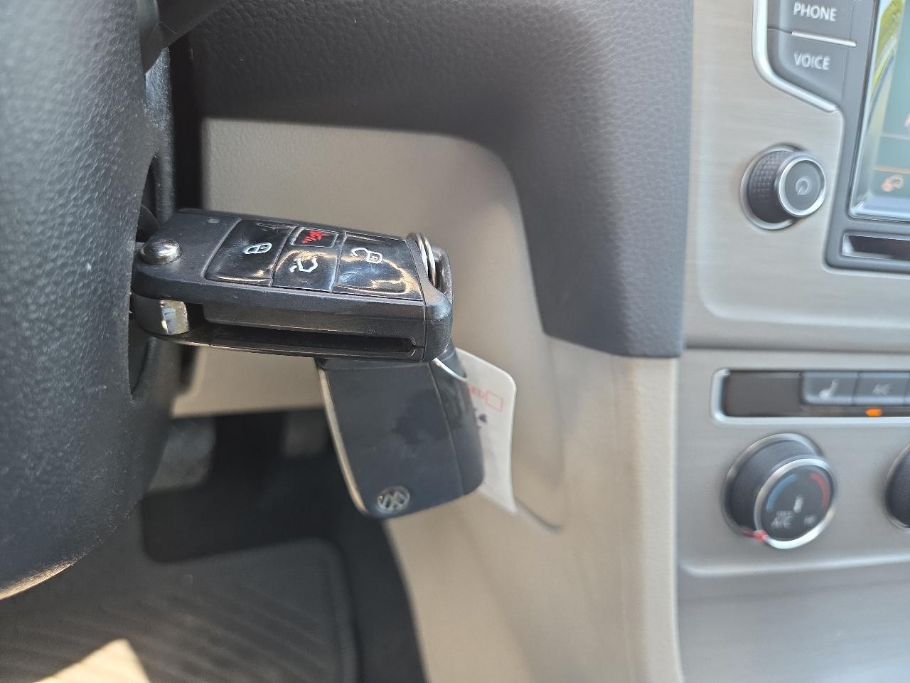 Volkswagen Golf TDI SE 6A 2015