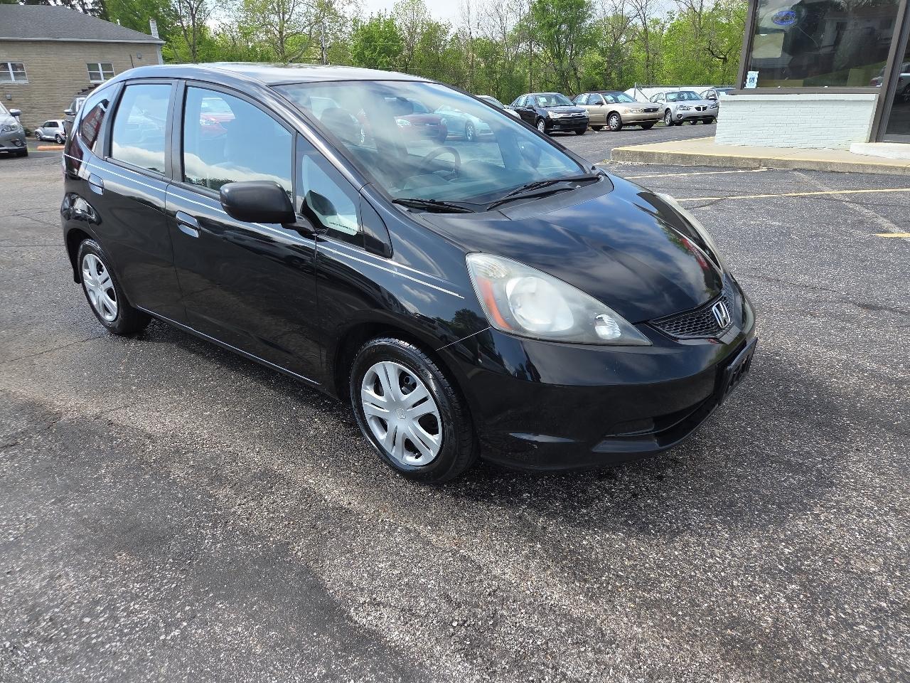 Honda Fit 5-Speed AT 2011