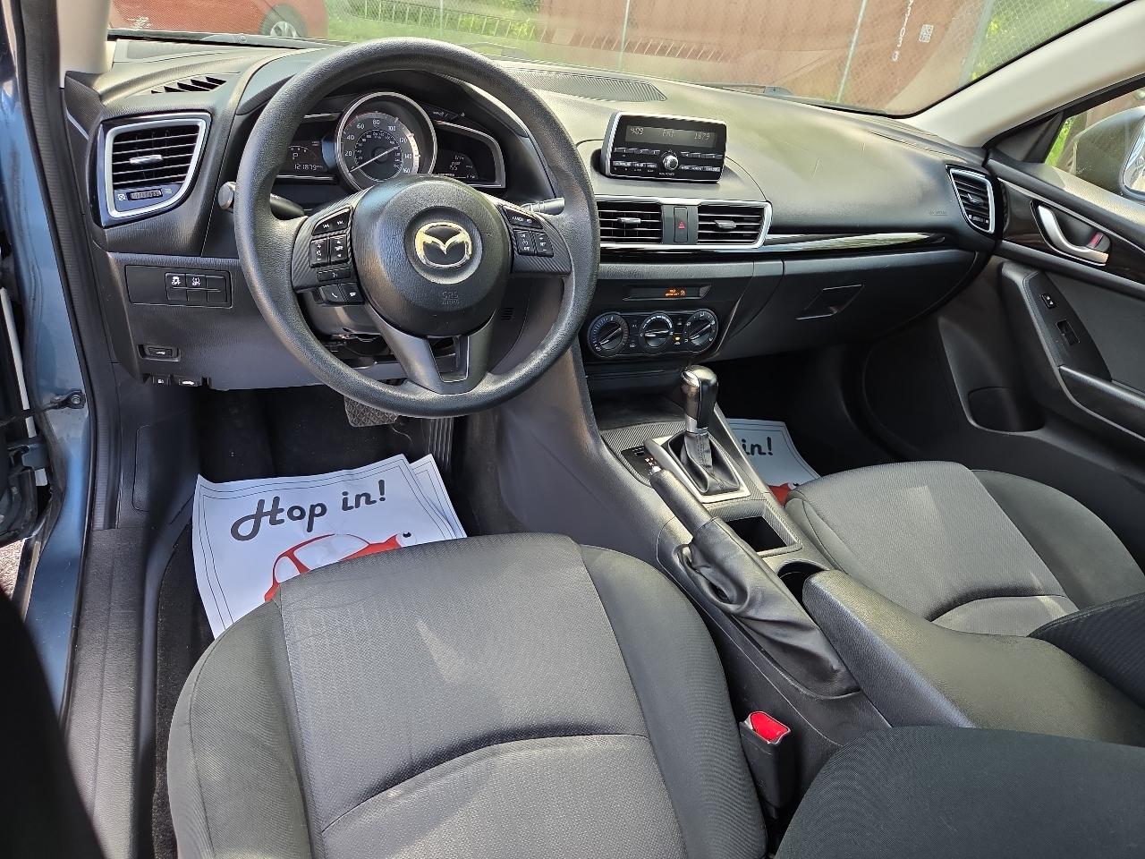 Mazda MAZDA3 i Sport AT 4-Door 2014