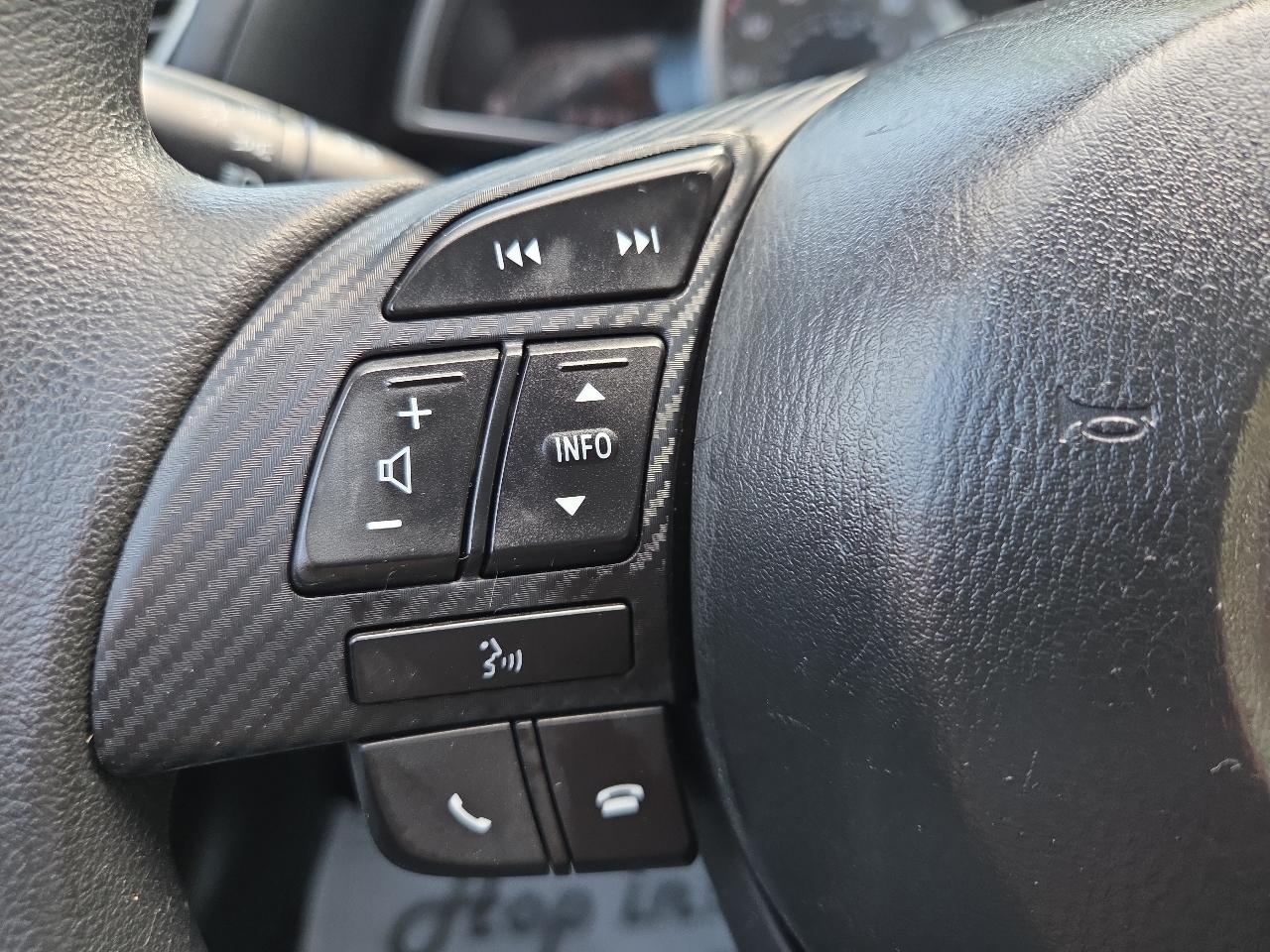 Mazda MAZDA3 i Sport AT 4-Door 2014