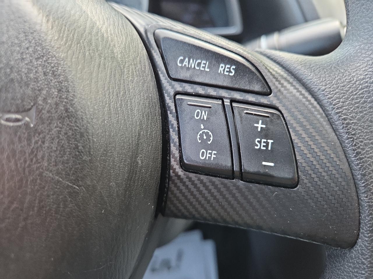 Mazda MAZDA3 i Sport AT 4-Door 2014