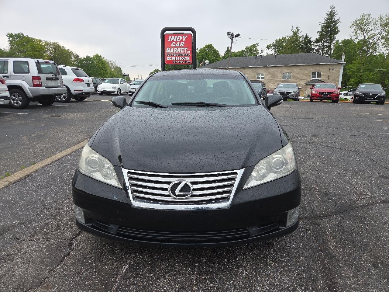 Lexus ES 350 Sedan 2012