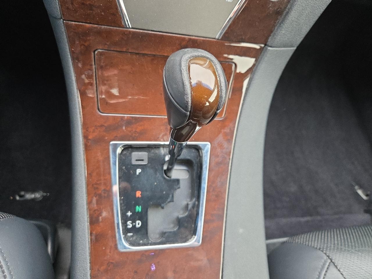 Lexus ES 350 Sedan 2012