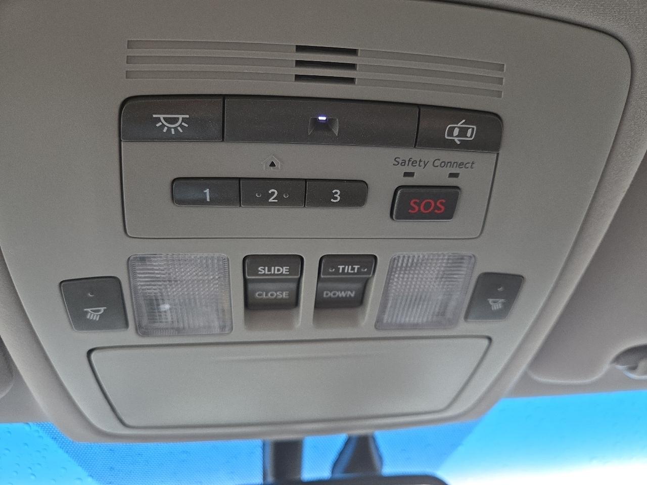 Lexus ES 350 Sedan 2012