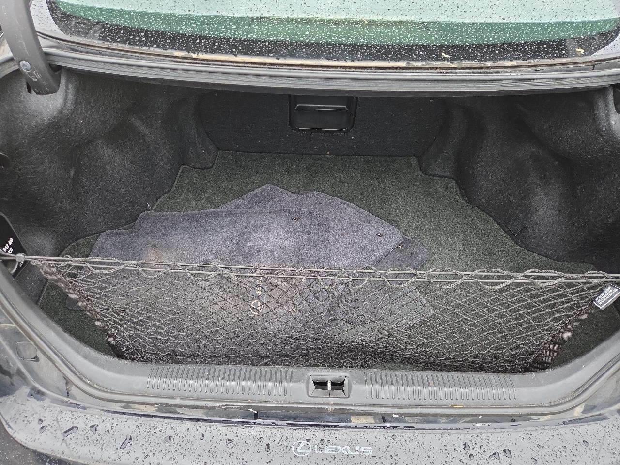 Lexus ES 350 Sedan 2012