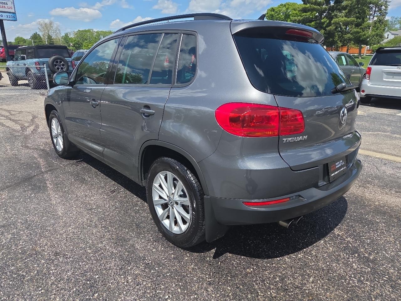 Volkswagen Tiguan S 4Motion 2015