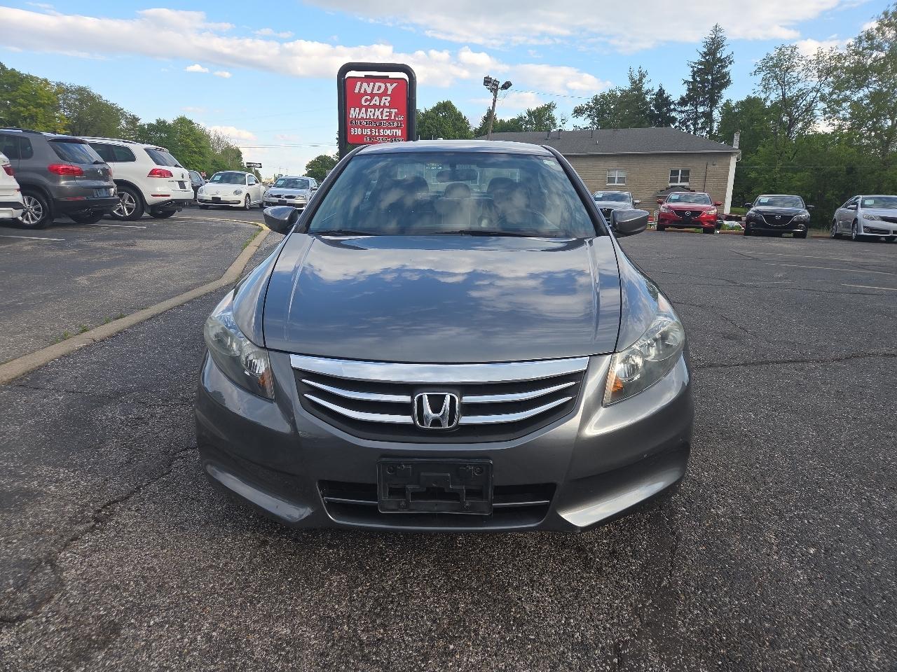 Honda Accord SE Sedan AT 2011