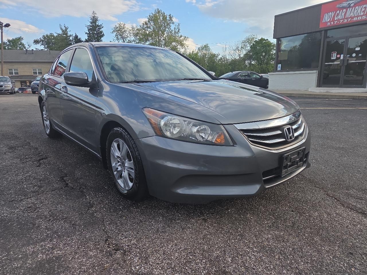 Honda Accord SE Sedan AT 2011