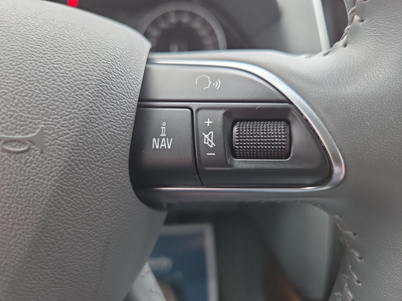 Audi Q5 TDI Premium Plus quattro 2014