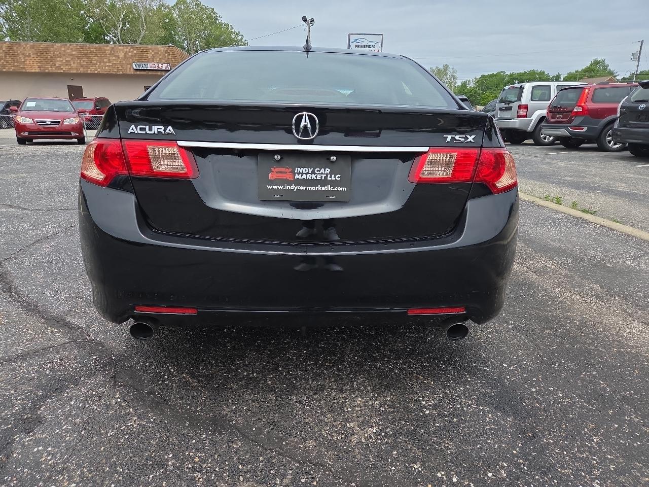 Acura TSX 5-Speed AT with Tech Package 2012