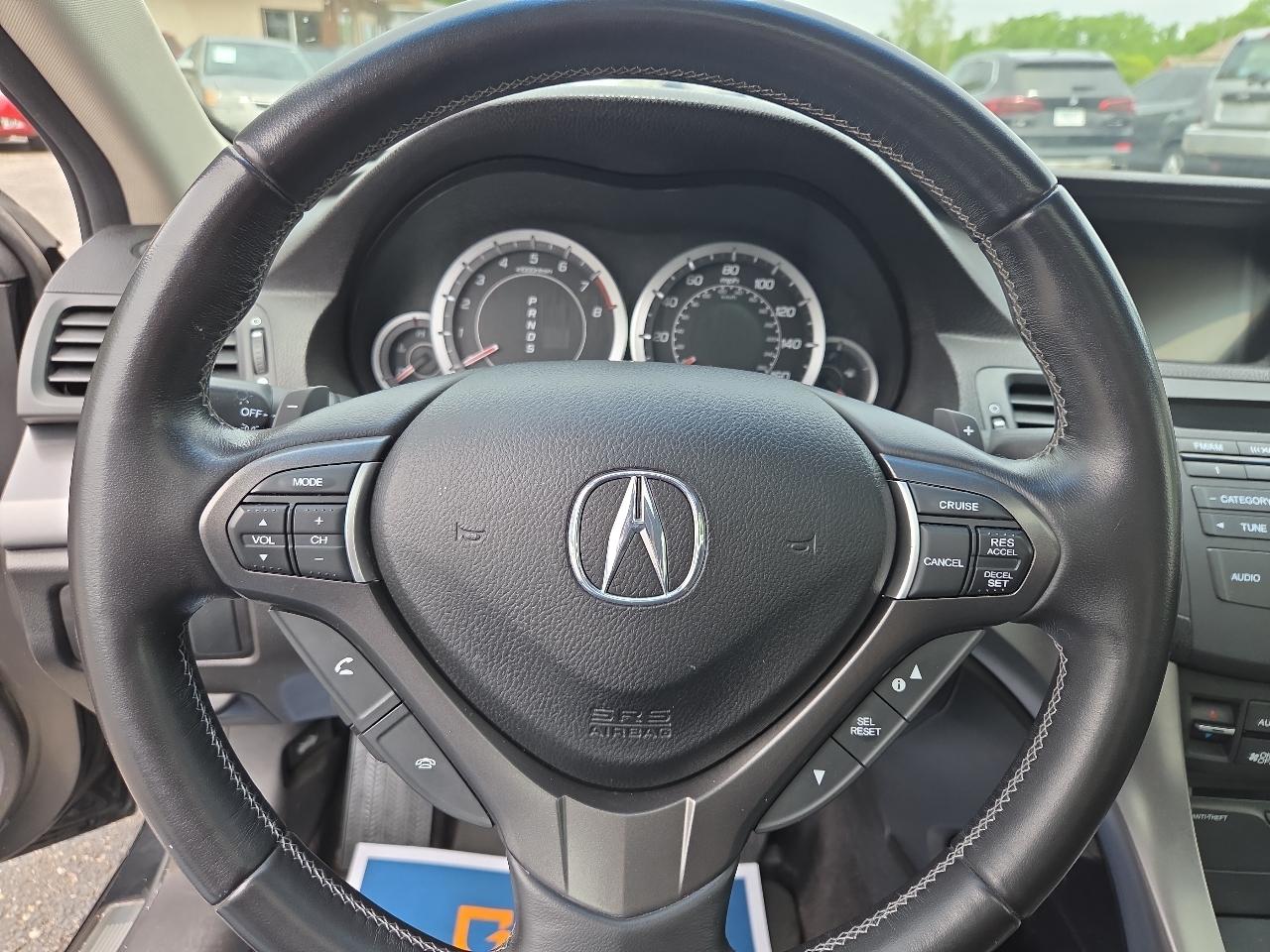 Acura TSX 5-Speed AT with Tech Package 2012