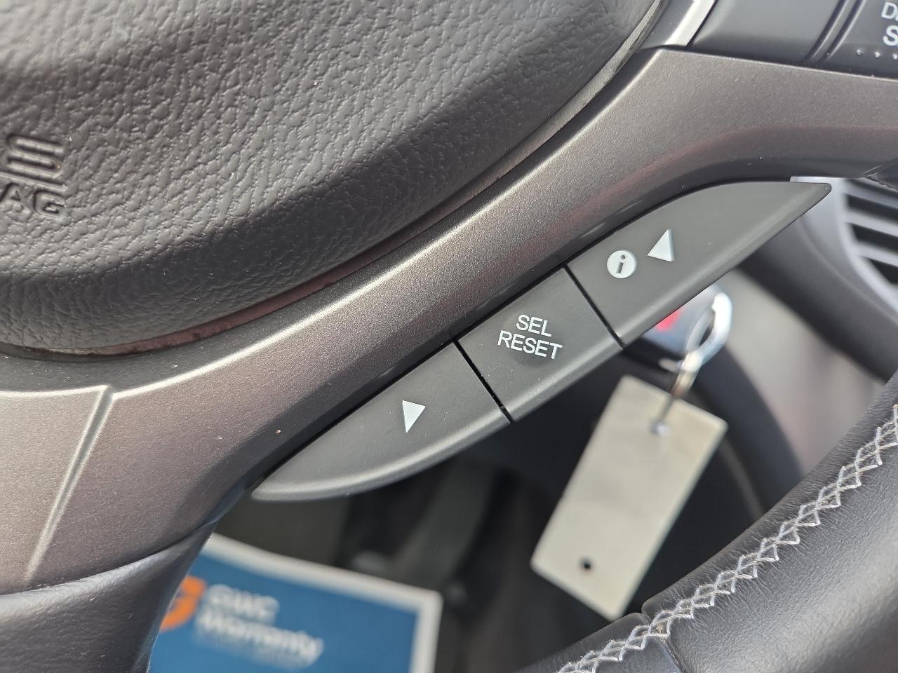 Acura TSX 5-Speed AT with Tech Package 2012