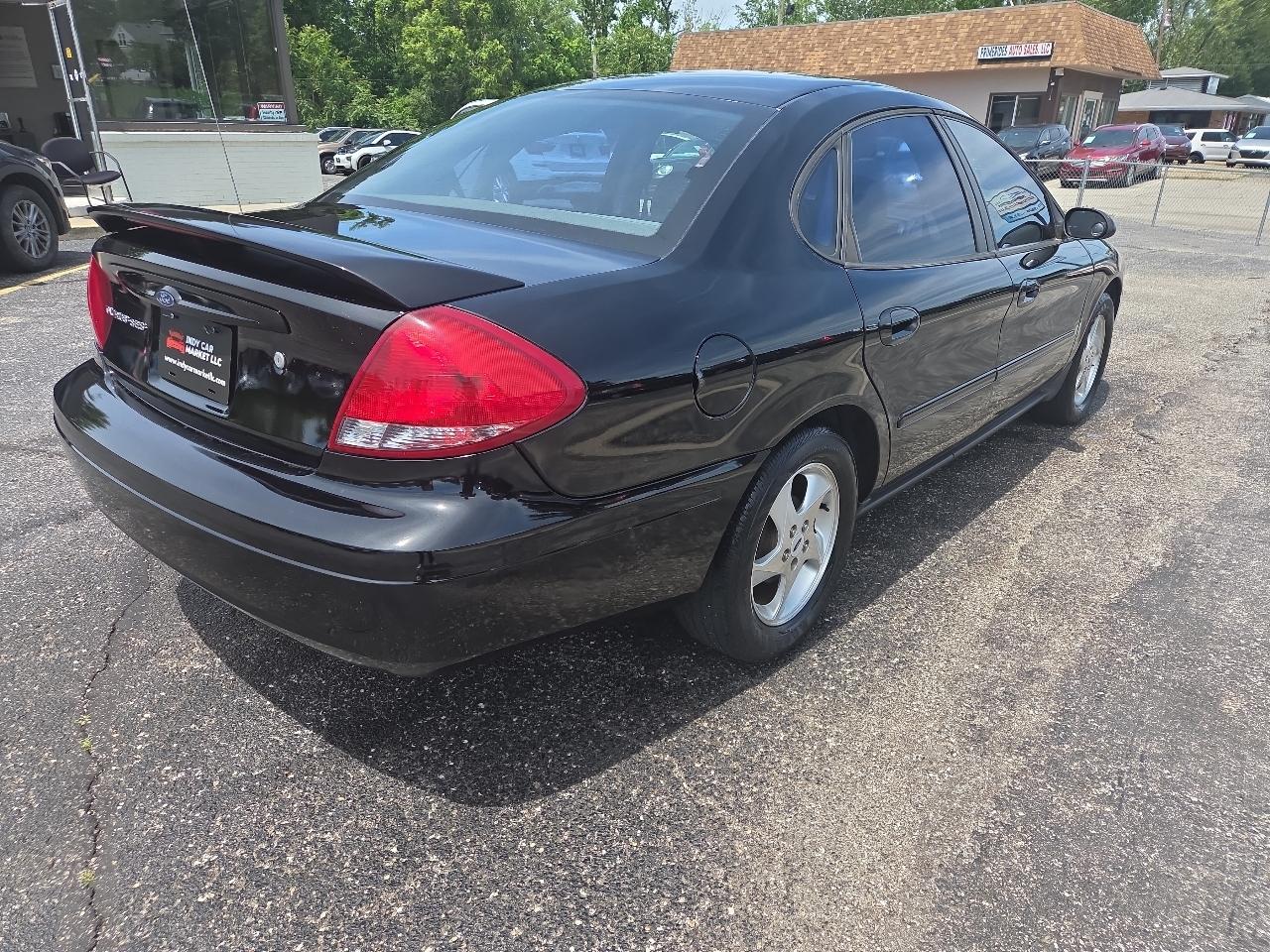 Ford Taurus SES Duratec 2004