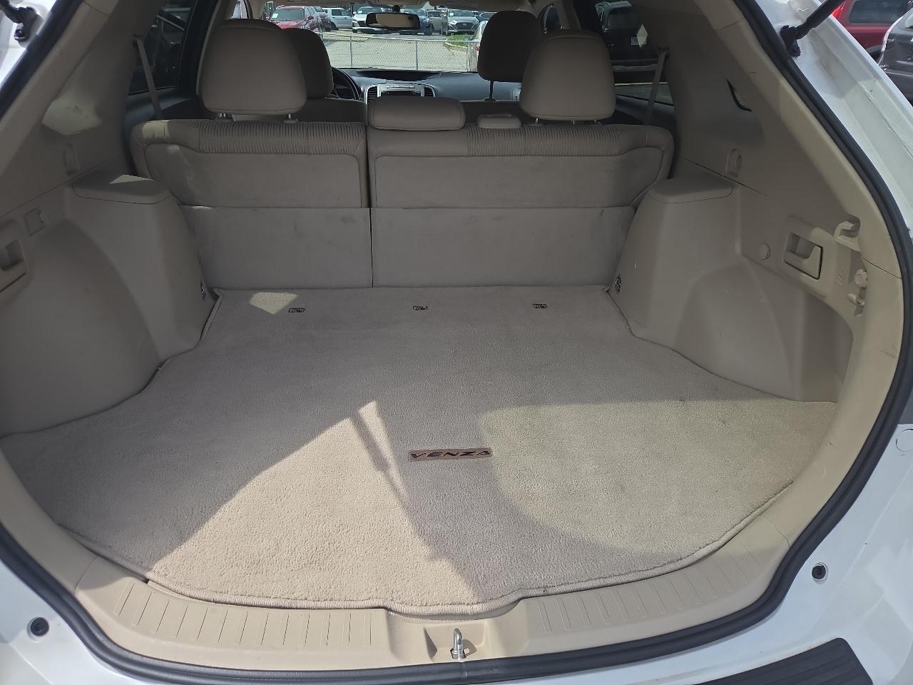 Toyota Venza LE 4D SUV FWD 4cyl 2009