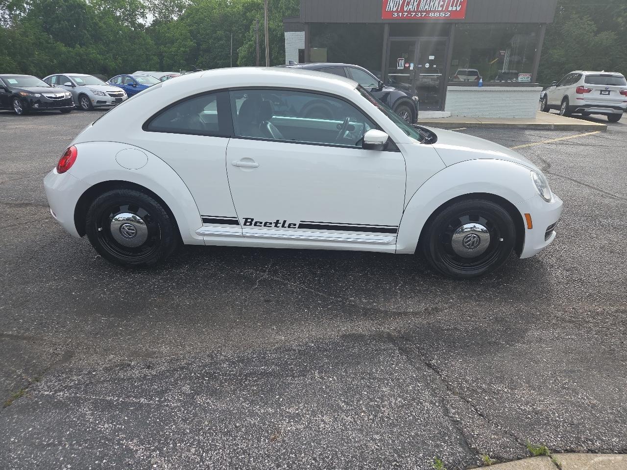Volkswagen Beetle 2.5L 2012