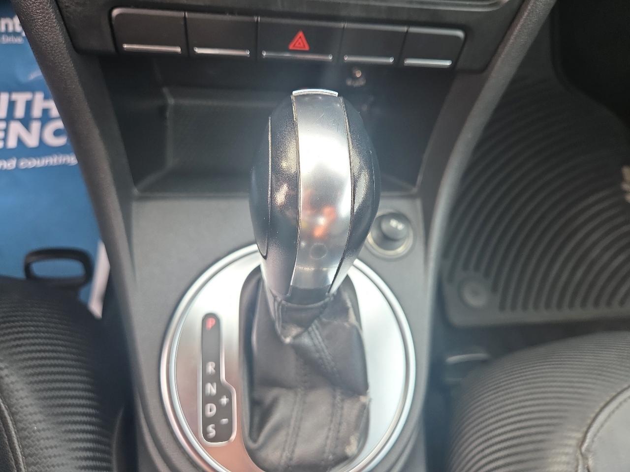 Volkswagen Beetle 2.5L 2012