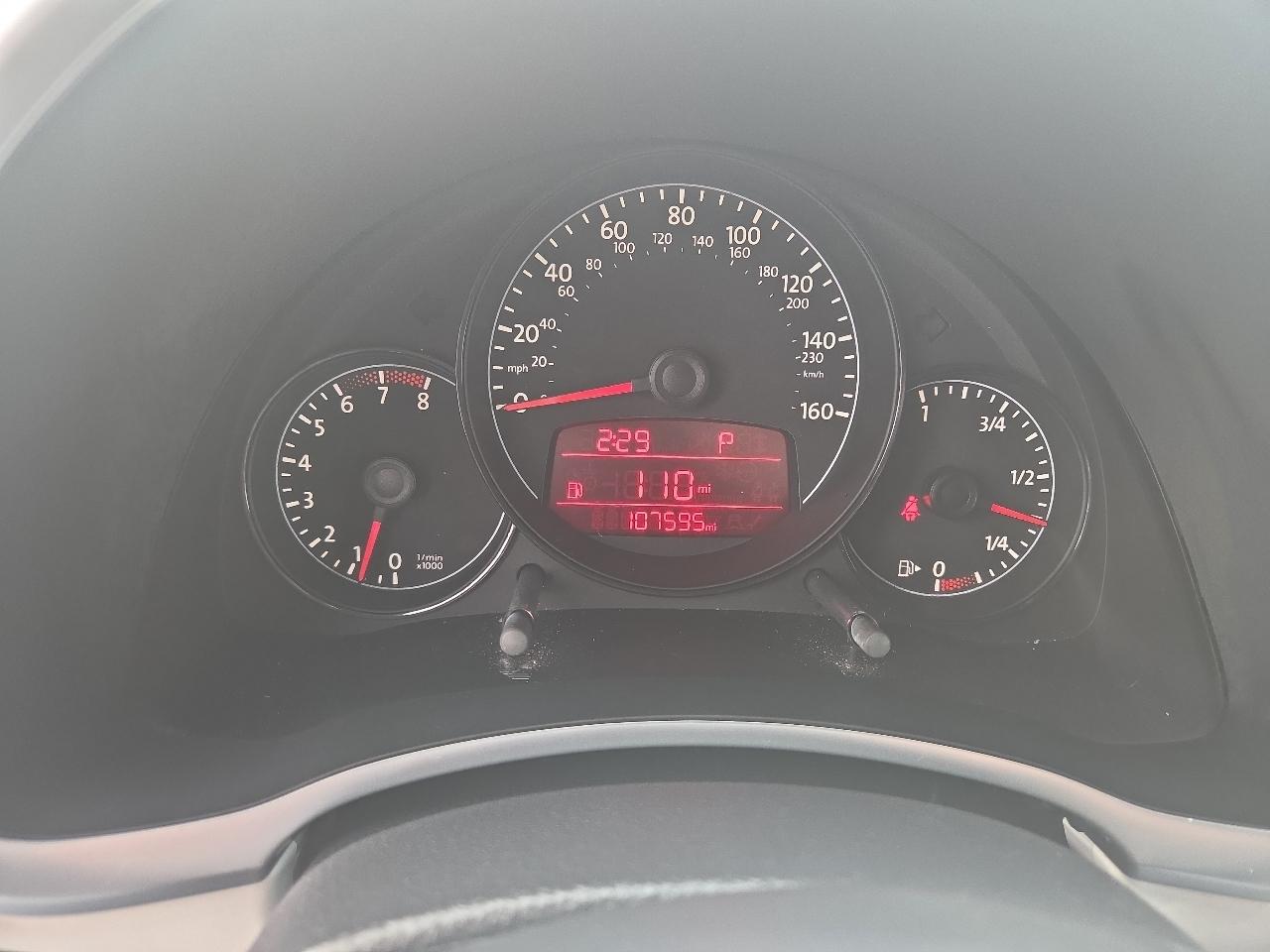 Volkswagen Beetle 2.5L 2012