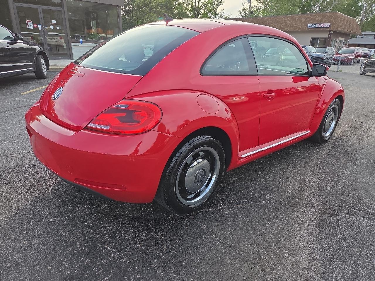 Volkswagen Beetle 2.5L 2013