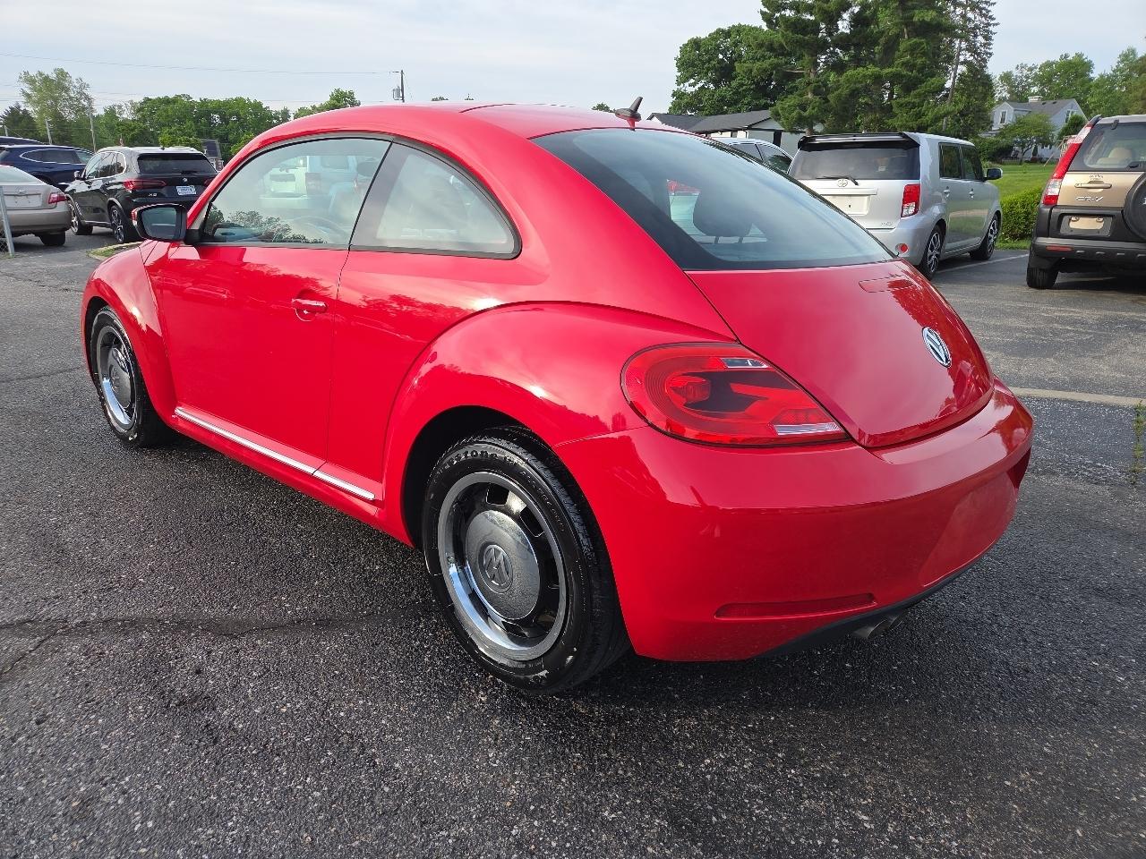 Volkswagen Beetle 2.5L 2013