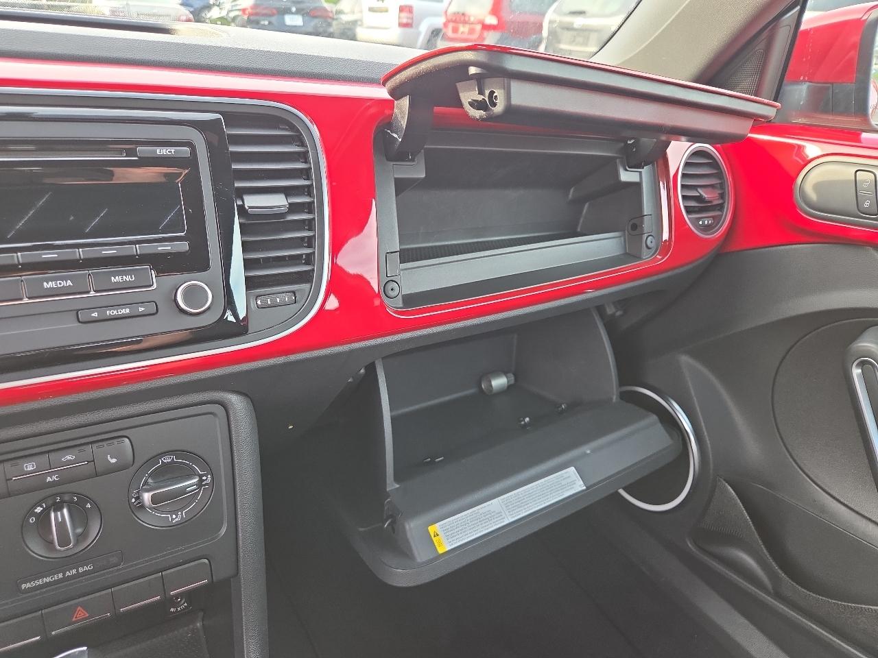 Volkswagen Beetle 2.5L 2013