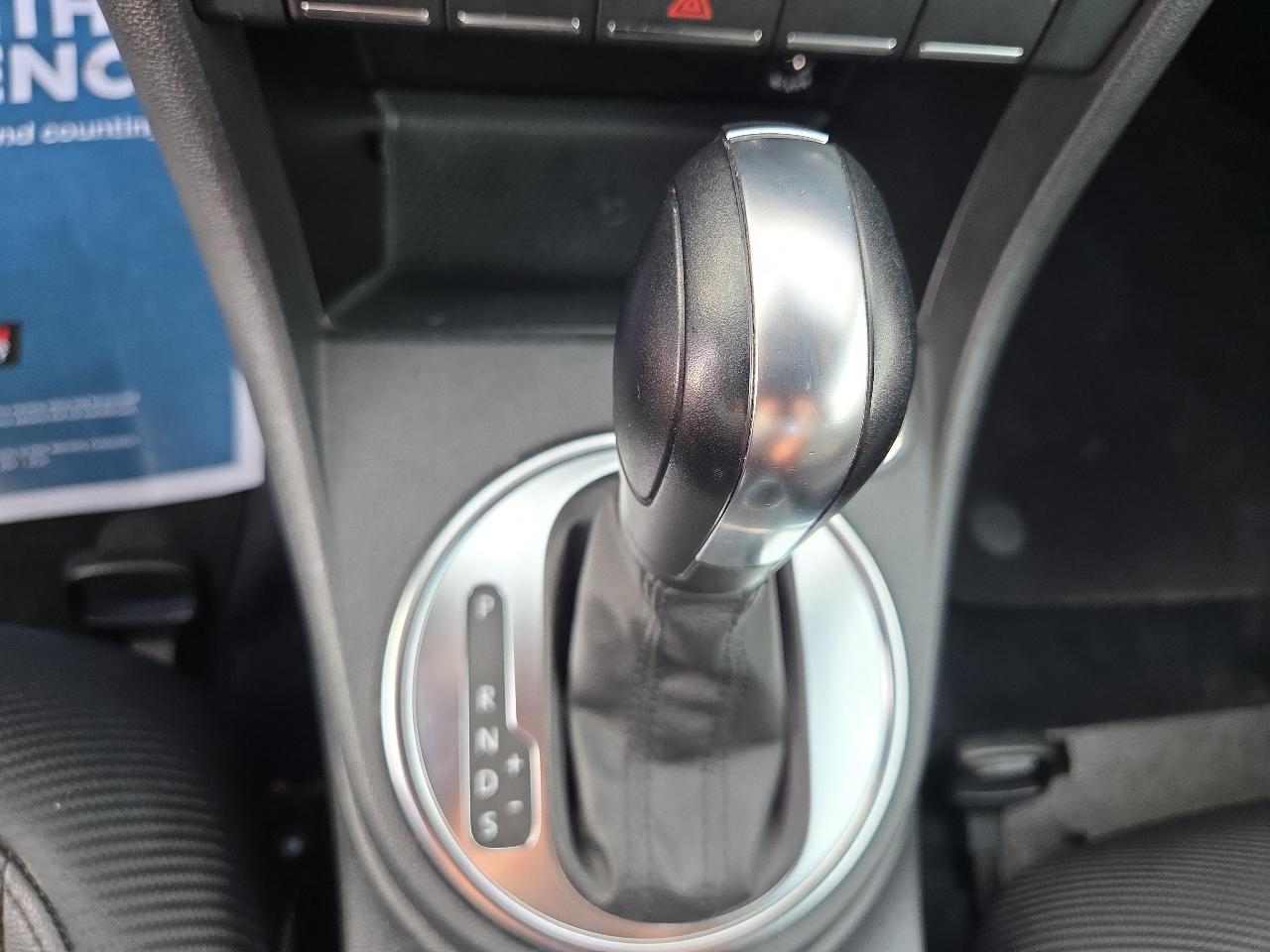 Volkswagen Beetle 2.5L 2013