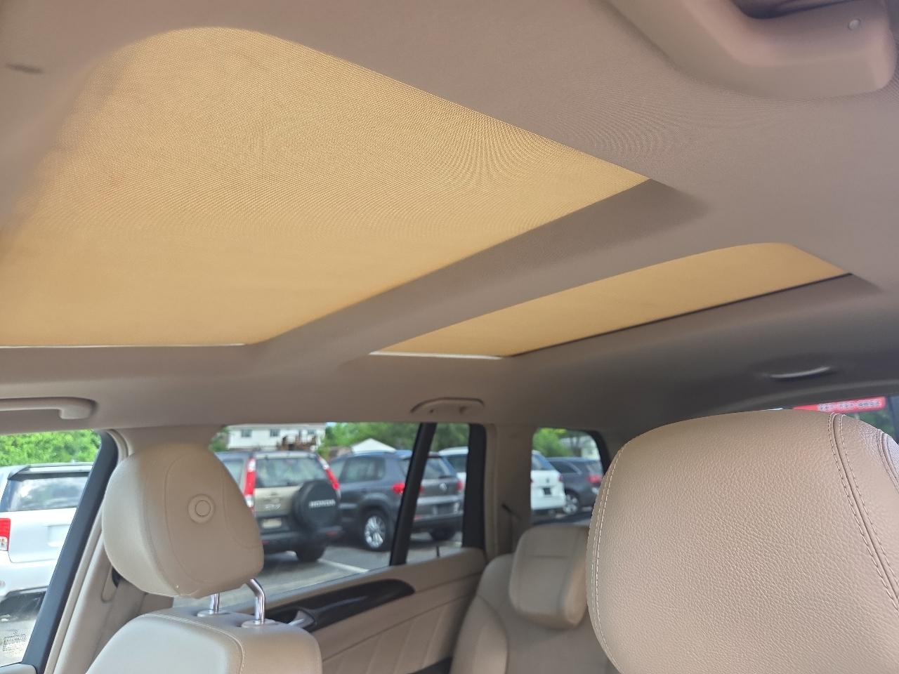 Mercedes-Benz GL-Class GL350 BlueTEC 2015