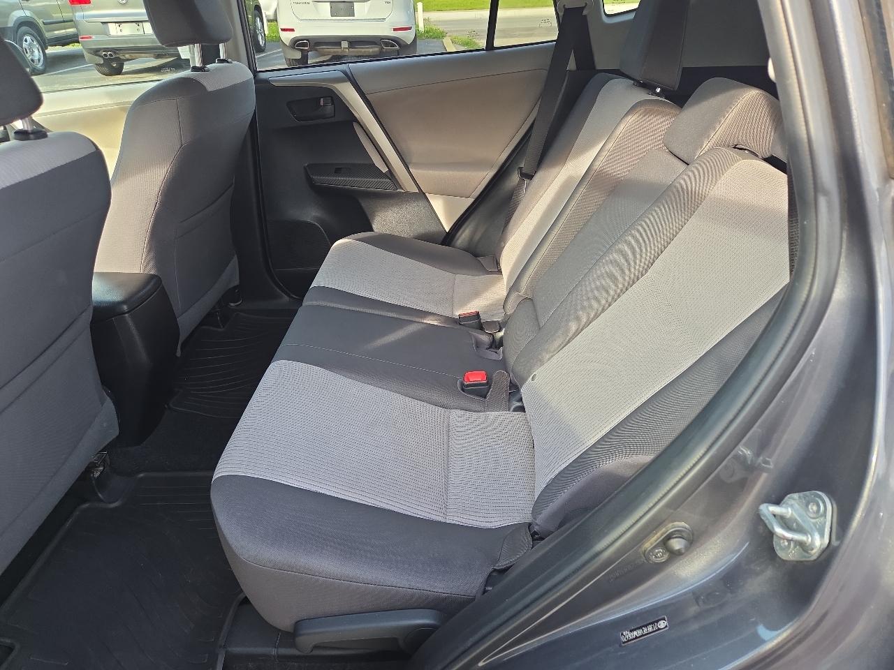 Toyota RAV4 LE AWD 2013