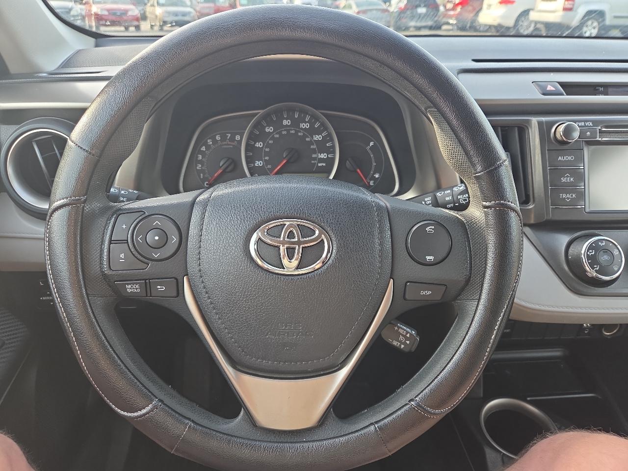 Toyota RAV4 LE AWD 2013