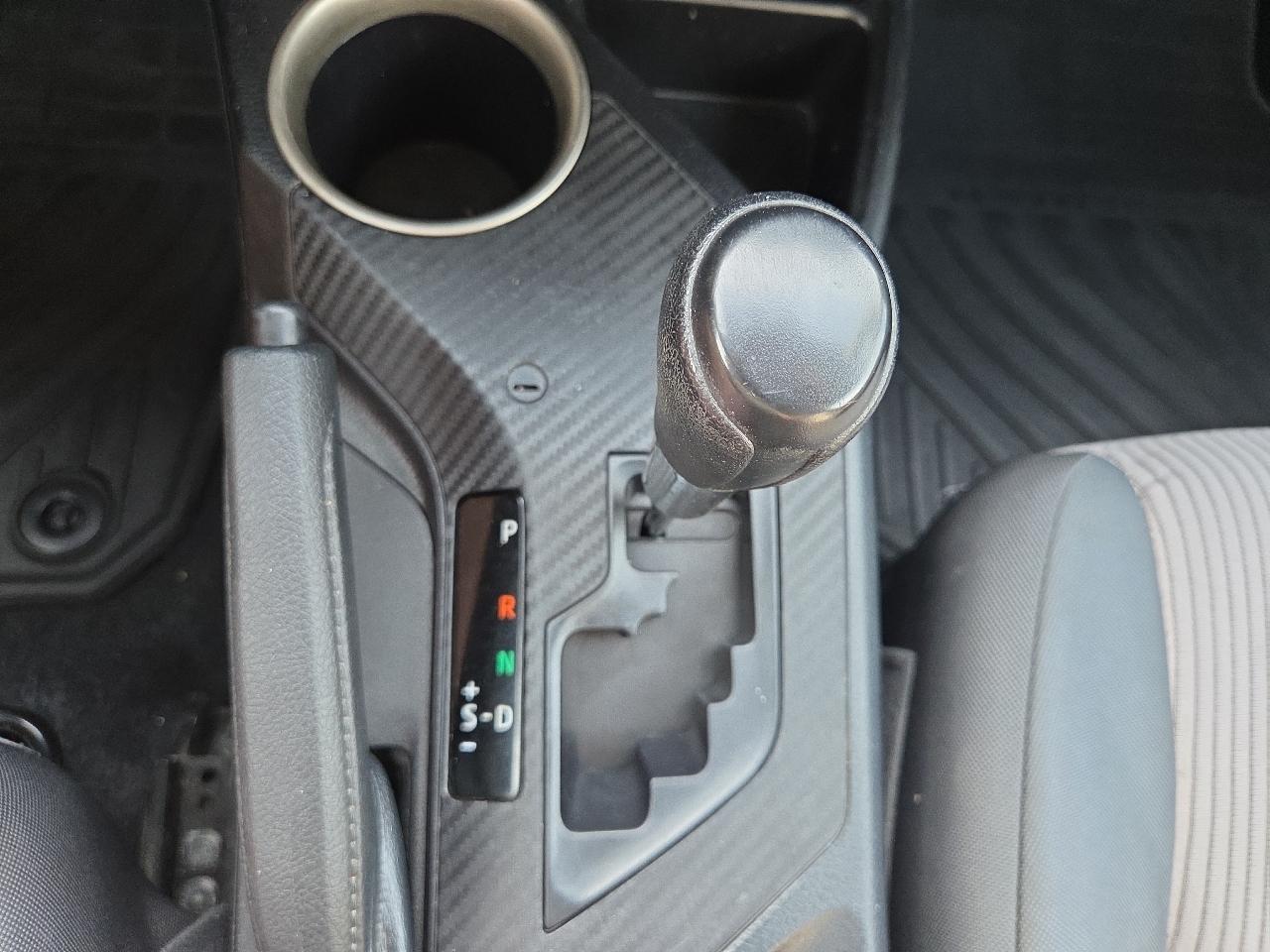 Toyota RAV4 LE AWD 2013
