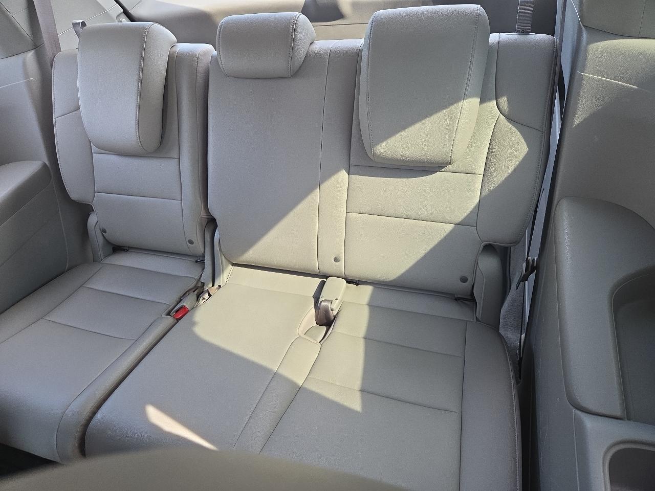 Honda Odyssey EX-L 2011