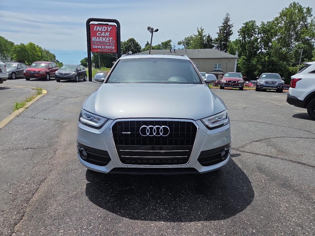 Audi Q3 2.0T quattro Premium Plus 2015