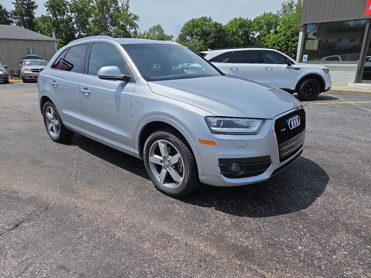 Audi Q3 2.0T quattro Premium Plus 2015