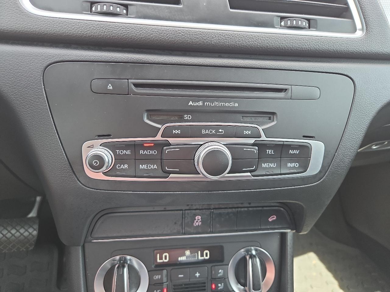Audi Q3 2.0T quattro Premium Plus 2015