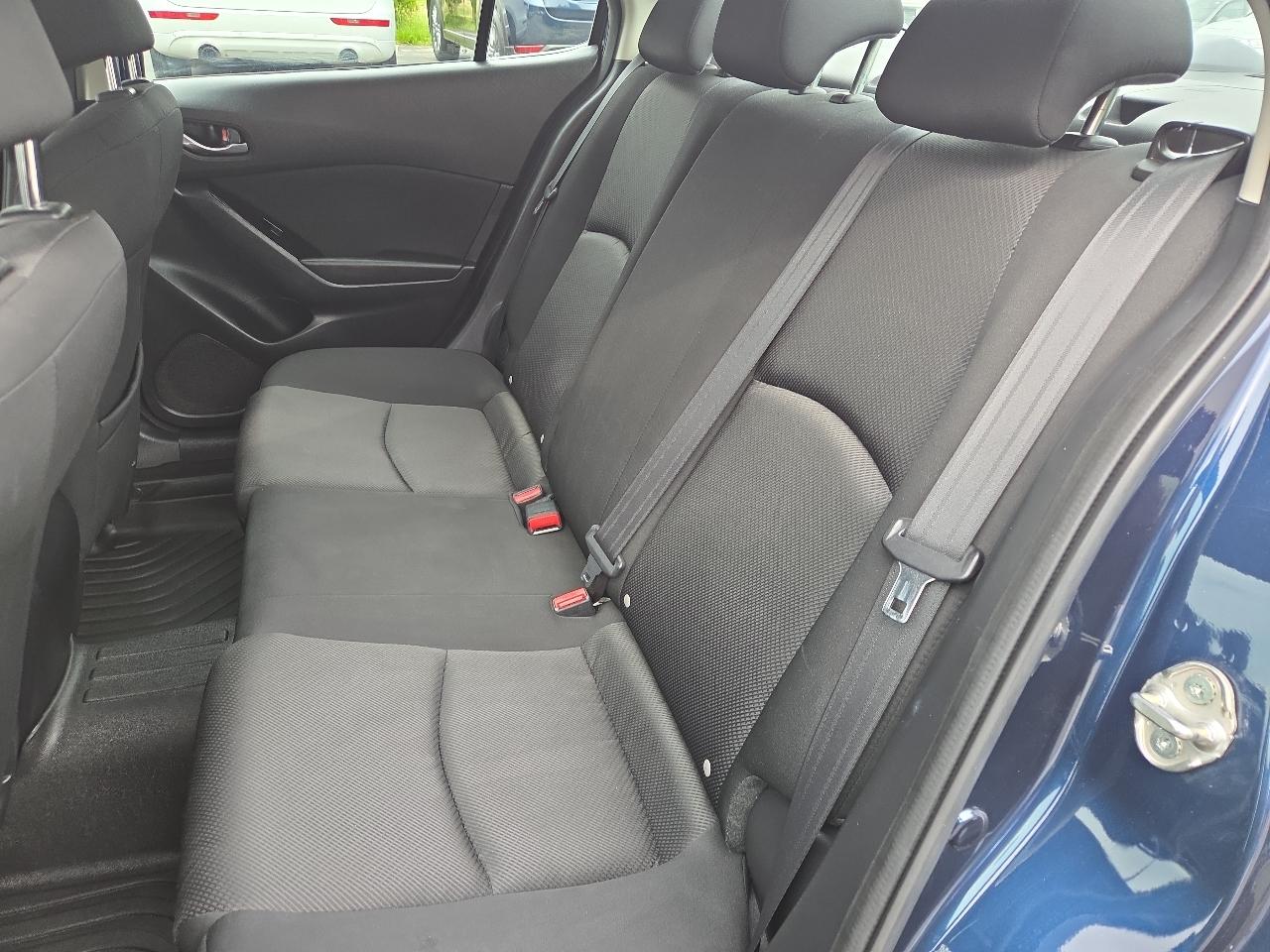 Mazda MAZDA3 i Sport AT 4-Door 2018