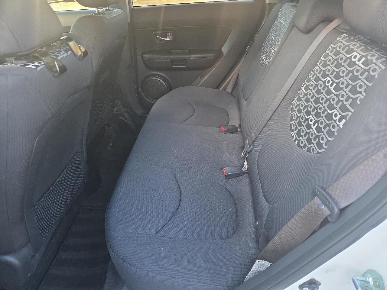 Kia Soul + 2011