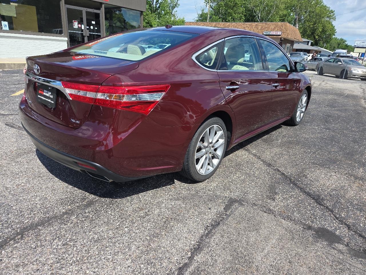 Toyota Avalon XLE Premium 2014